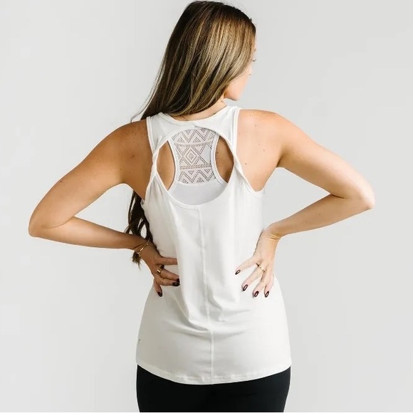ZYIA Tops - Zyia White Twist Tank Size Medium